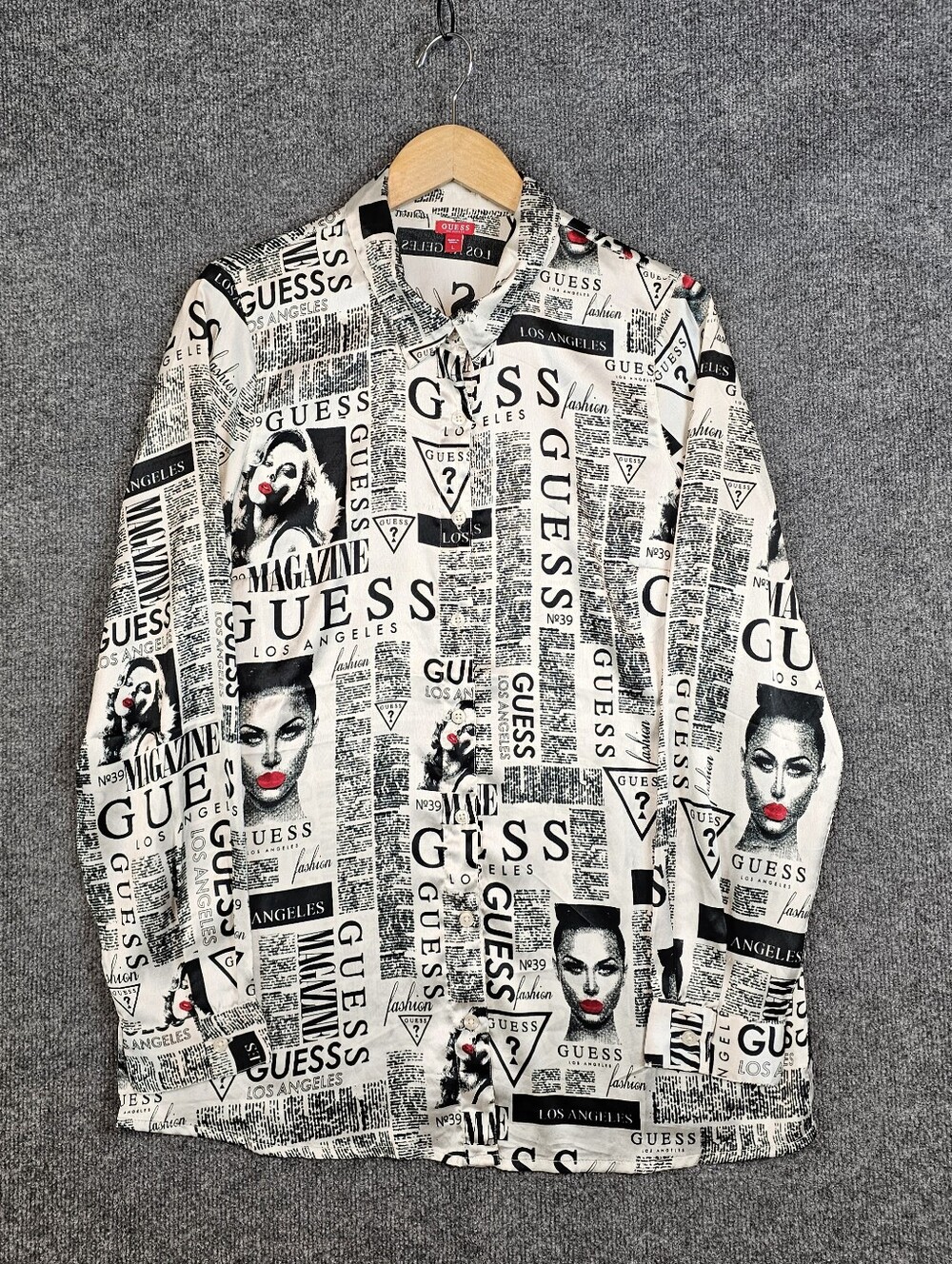 GUESS Los Angeles Magazine Print Button Up Shirt - Iconic Y2K | Size- Large - Picture 4 of 6